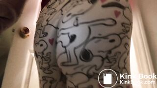 Pooping 671 - Hold Back Snoopy