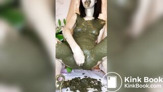 Huge pile smear