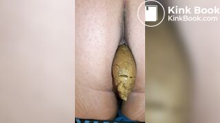 Pooping 486 - Quick Dump and Fart