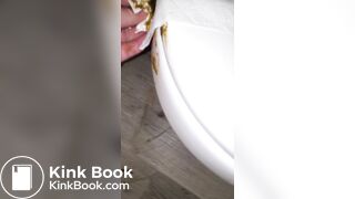 Pooping 412 - Lost it, Messy Clean Up-HQ
