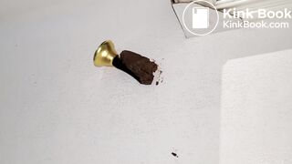 Pooping 410 - Sitting on the Dinner Bell