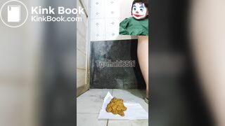 Beautiful chubby indian bhabhi potty - indian scat