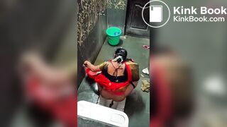 Desi bhabhi potty during festival