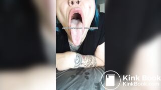 Girl's sexy long tongue 31