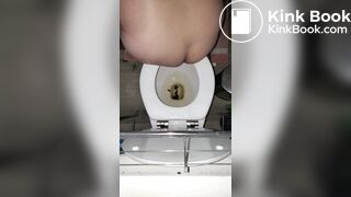 Pooping 251 - Birds Eye View