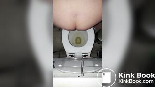 Pooping 251 - Birds Eye View