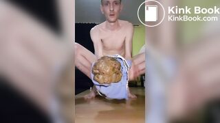 Ich Drecksau schmiere mich mit meiner eigenen Scheiße ein