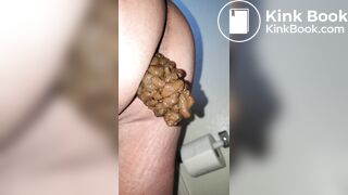 Pooping 216 - Hanging On