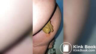 Pooping 216 - Hanging On