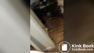 Pooping 183 - On the Phone