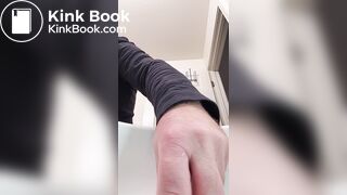 Pooping 180 - In the Sink