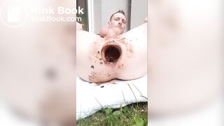 Ich Drecksau aus Dortmund habe Hundescheiße in meine offene Arschfotze gelegt.