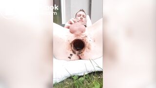 Ich Drecksau aus Dortmund habe Hundescheiße in meine offene Arschfotze gelegt.
