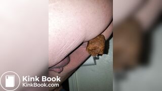 Pooping 113 - Hanger