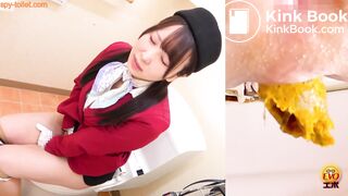 Japanese Girl Pooping