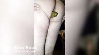 Pooping 67 - Slow Motion - 1 of 2