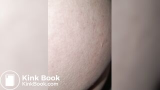 Pooping 43 - Close Up