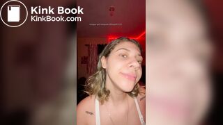 Girl's sexy long tongue 32