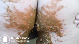 Spanking 25 - Spanking the Poop