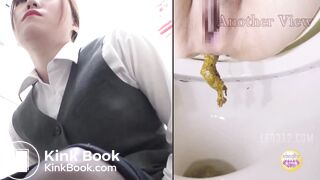 Japanese Girl Pooping